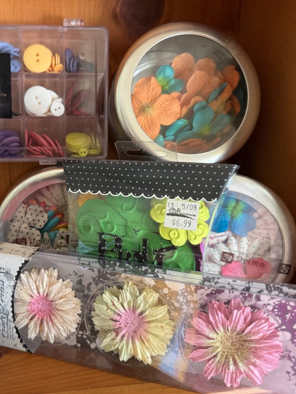 Flower Embellishments Papercrafting/Scrapbooking/Memory Keeping - 17 Containers